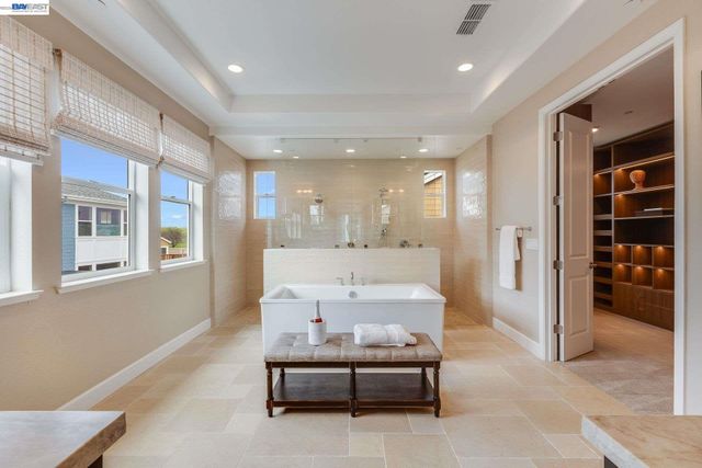 32663 Singh Circle, Union City, CA 94587