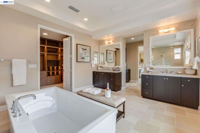 32663 Singh Circle, Union City, CA 94587