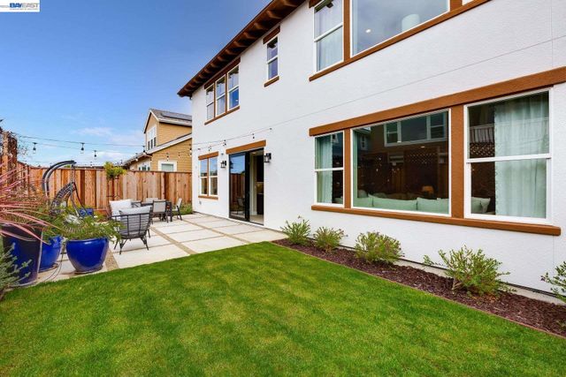 32663 Singh Circle, Union City, CA 94587