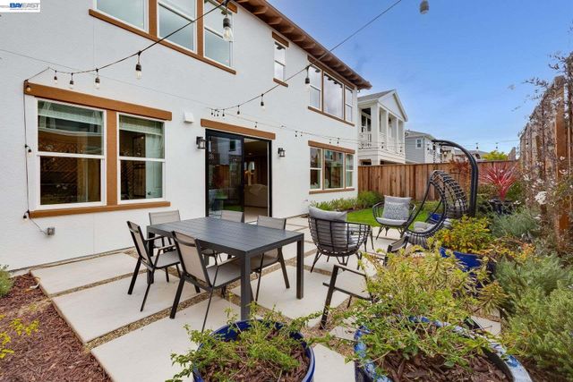 32663 Singh Circle, Union City, CA 94587