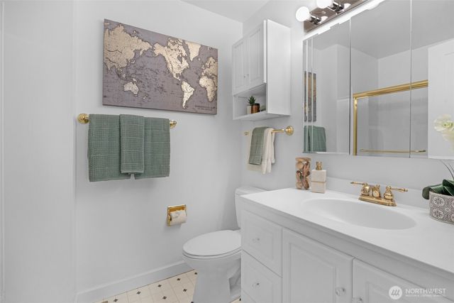 19020 32nd Avenue NE, Lake Forest Park, WA 98155