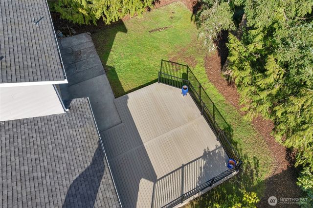 19020 32nd Avenue NE, Lake Forest Park, WA 98155