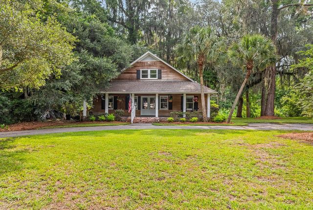 3338 Kings River Rd., Pawleys Island, SC 29585