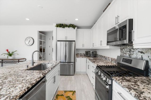 29102 Crabapple, Lake Elsinore, CA 92530