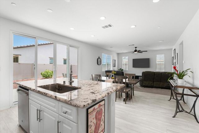 29102 Crabapple, Lake Elsinore, CA 92530