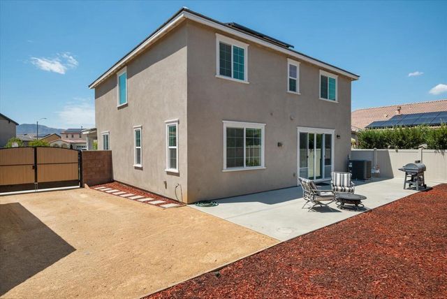29102 Crabapple, Lake Elsinore, CA 92530