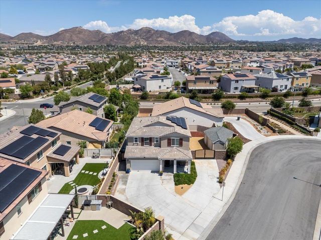 29102 Crabapple, Lake Elsinore, CA 92530