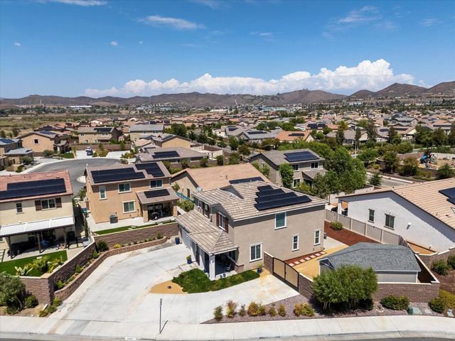 29102 Crabapple, Lake Elsinore, CA 92530