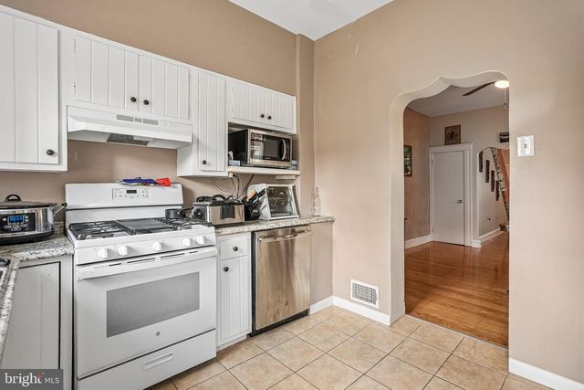3063 CEDAR ST, Philadelphia, PA 19134