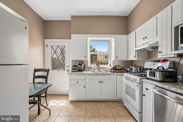3063 CEDAR ST, Philadelphia, PA 19134