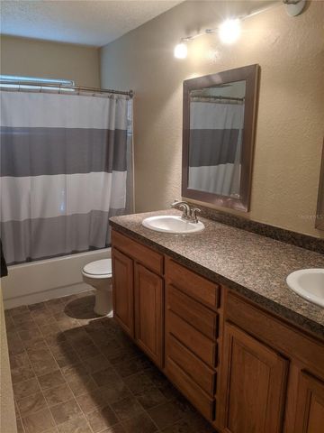 3705 SW 27TH STREET 811, Gainesville, FL 32608