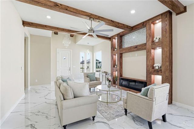 5812 N Playa Del Sol Street, Edinburg, TX 78542