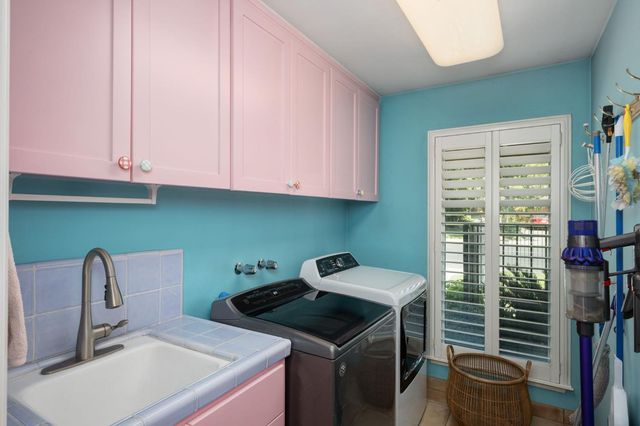 5283 N Pleasant Avenue, Fresno, CA 93711