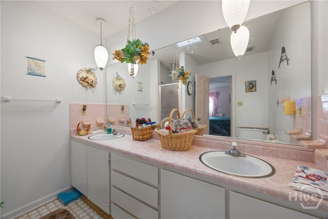 313 Wellington Road, Savannah, GA 31410