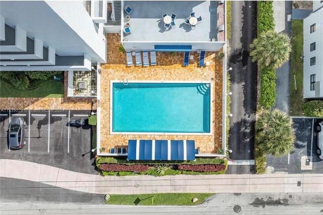 2200 NE 33rd Avenue 11g, Fort Lauderdale, FL 33308