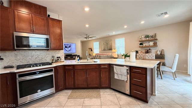 5557 Anshan Street, Las Vegas, NV 89148
