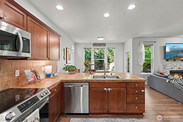 7810 Trails End Drive SE, Tumwater, WA 98501