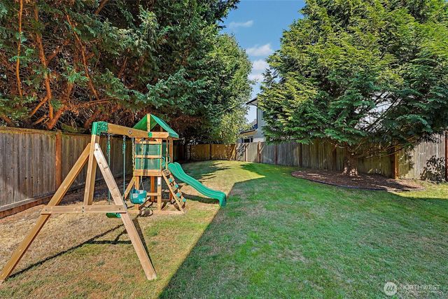 7810 Trails End Drive SE, Tumwater, WA 98501