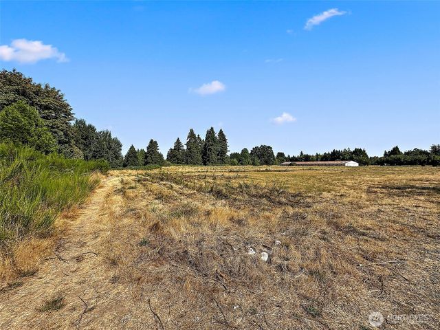 7810 Trails End Drive SE, Tumwater, WA 98501