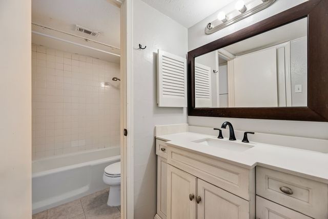 2203 Salem Drive, Carrollton, TX 75006