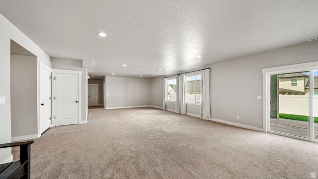 3612 S HIAWATHA CIR, Saratoga Springs, UT 84045