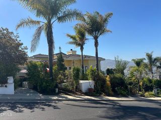 579 Glade Drive, Santa Paula, CA 93060