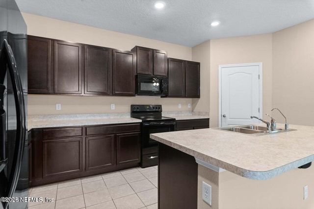 10971 VENTNOR Avenue, Jacksonville, FL 32218