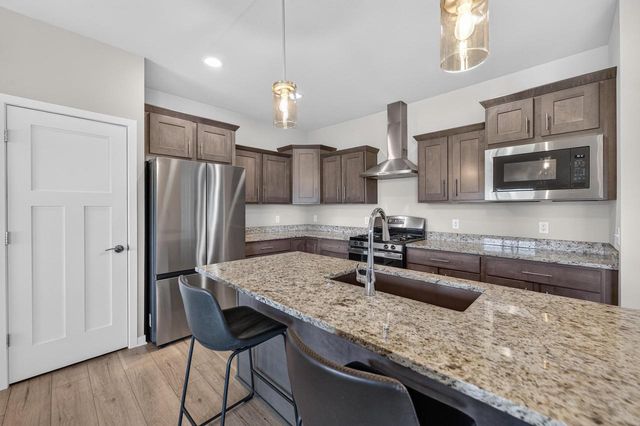 1417 Schoepp Lane, Cross Plains, WI 53528