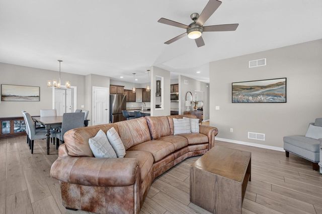 1417 Schoepp Lane, Cross Plains, WI 53528