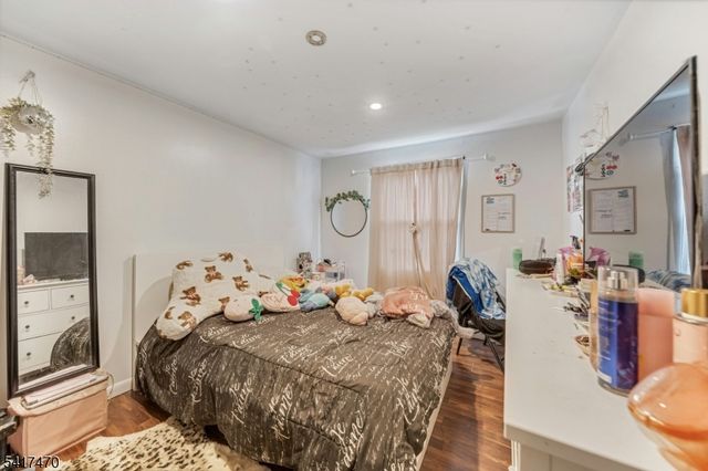 13 Allen St, Passaic City, NJ 07055