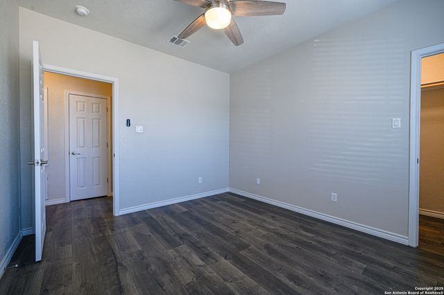 30 peets bend, Rockport, TX 78382