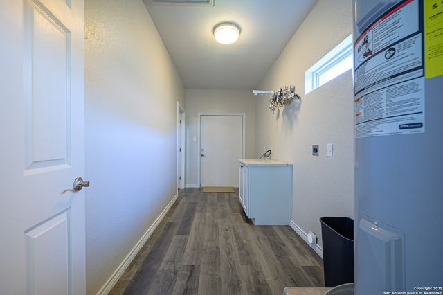 30 peets bend, Rockport, TX 78382