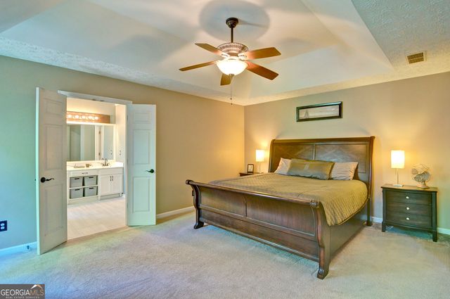8004 Huntcliff Road, Woodstock, GA 30189