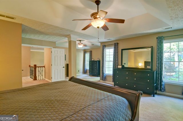 8004 Huntcliff Road, Woodstock, GA 30189