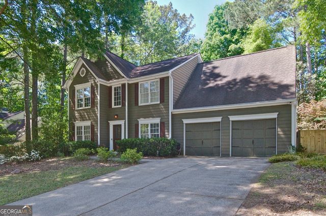 8004 Huntcliff Road, Woodstock, GA 30189