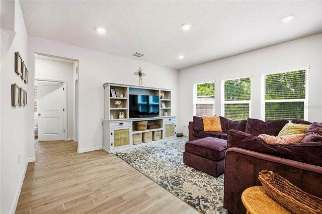 1197 NW 133RD WAY, Newberry, FL 32669