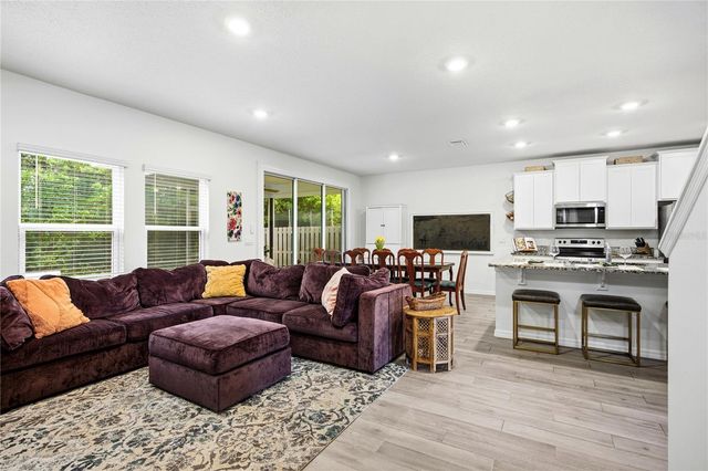 1197 NW 133RD WAY, Newberry, FL 32669