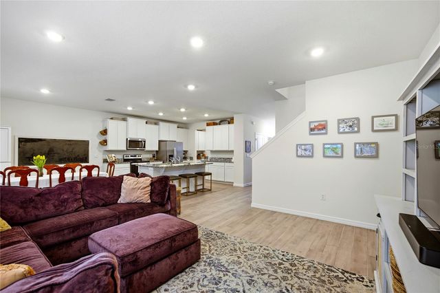 1197 NW 133RD WAY, Newberry, FL 32669