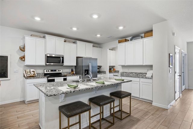 1197 NW 133RD WAY, Newberry, FL 32669
