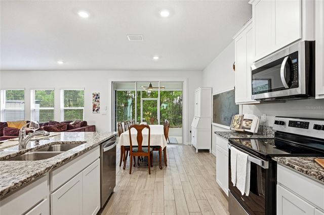 1197 NW 133RD WAY, Newberry, FL 32669