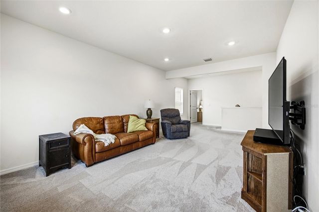 1197 NW 133RD WAY, Newberry, FL 32669