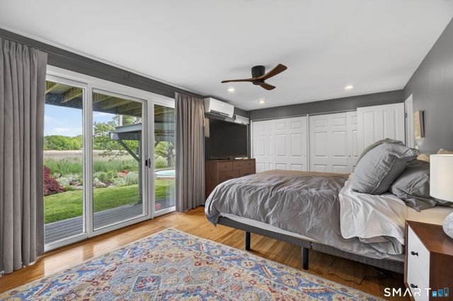 11 Cambridge Court East, Old Saybrook, CT 06475