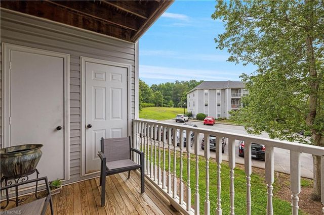 221 Quietwood Drive 221, Winston-salem, NC 27103