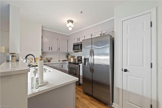 221 Quietwood Drive 221, Winston-salem, NC 27103