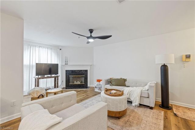 221 Quietwood Drive 221, Winston-salem, NC 27103