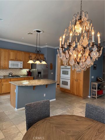 979 Ironwood Road, Beaumont, CA 92223