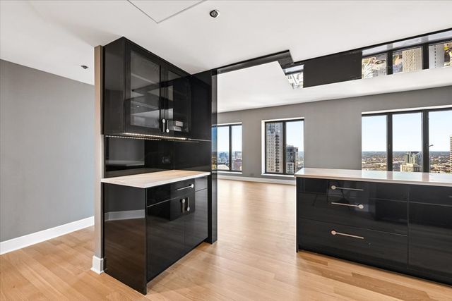 950 N MICHIGAN Avenue 4104, Chicago, IL 60611