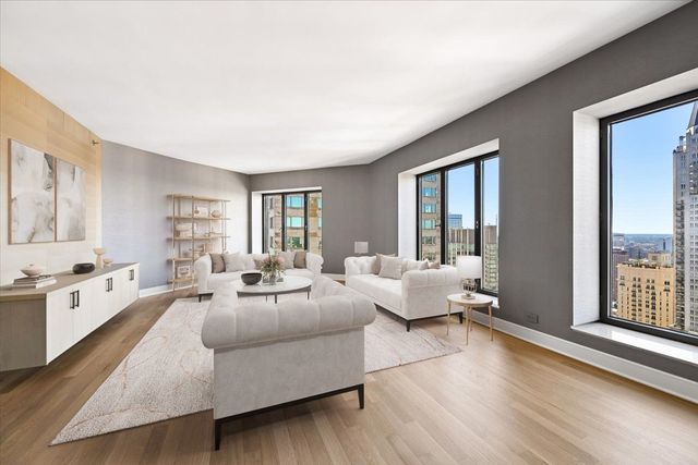 950 N MICHIGAN Avenue 4104, Chicago, IL 60611