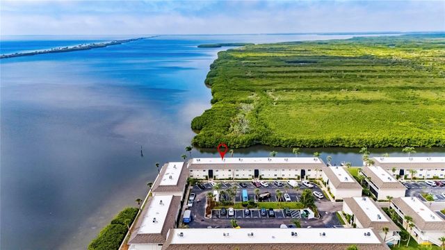 8831 BAY POINTE DRIVE 107, Tampa, FL 33615