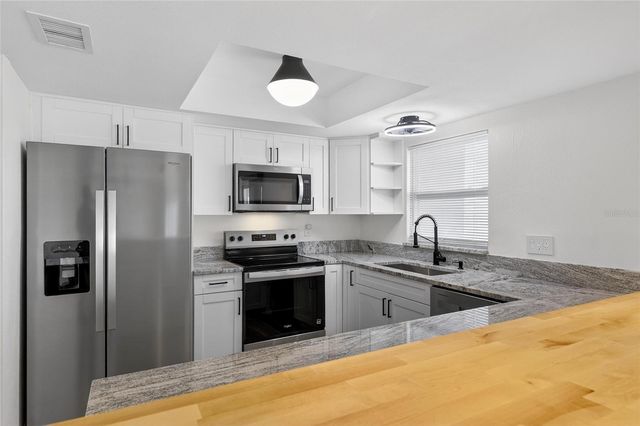 8831 BAY POINTE DRIVE 107, Tampa, FL 33615